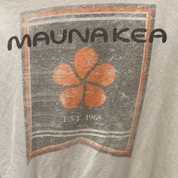 Men’s Level Wear cream and orange t shirt median Maunakea - Picture 3 of 4